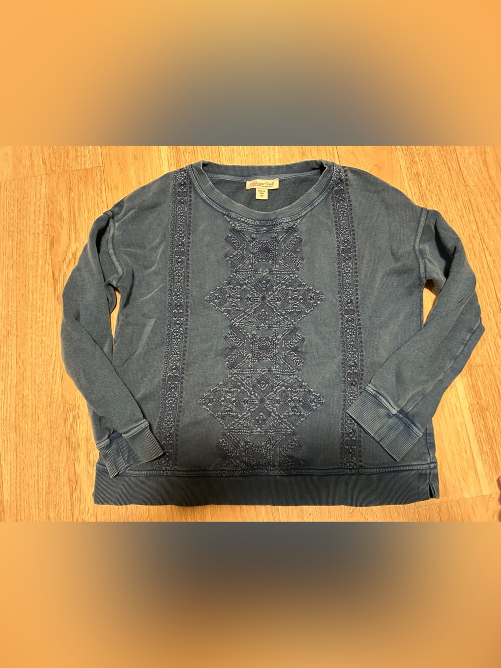 Coldwater Creek women’s petite small embroidered crewneck shirt.
